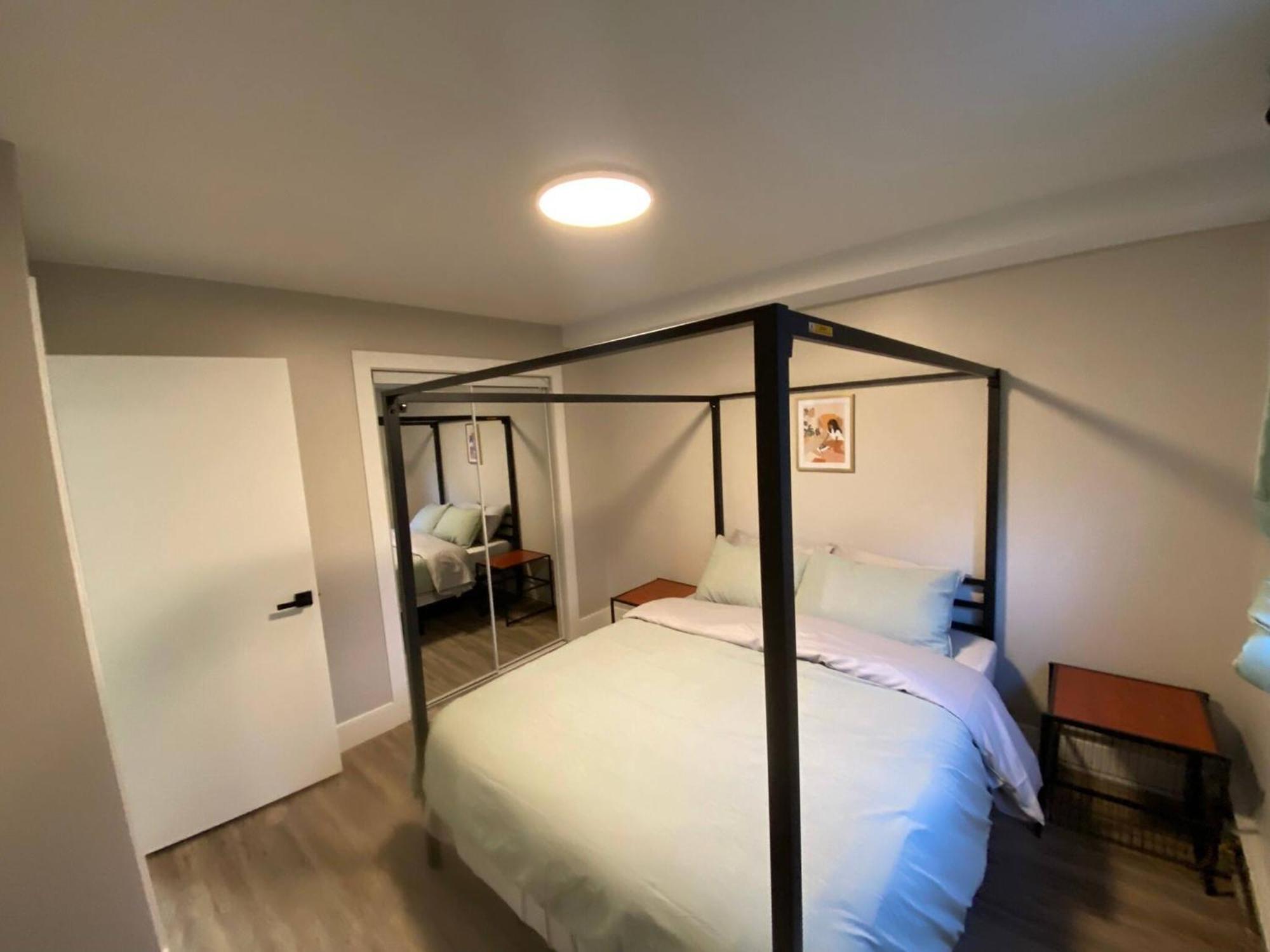 Guest house Brand New Modern Flat 2br1ba Whyte And