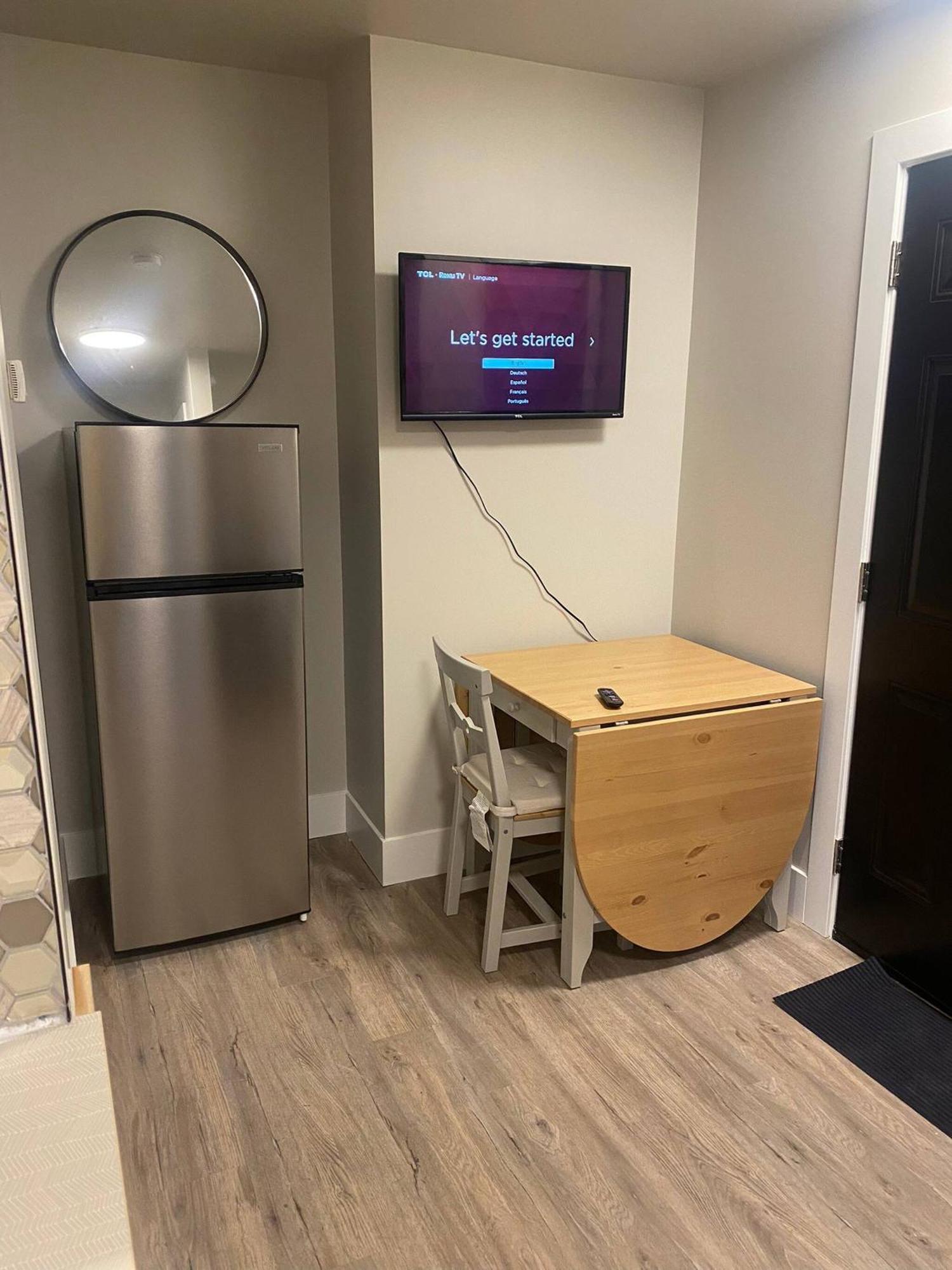Brand New Modern Flat 2br1ba Whyte And Guest house *
